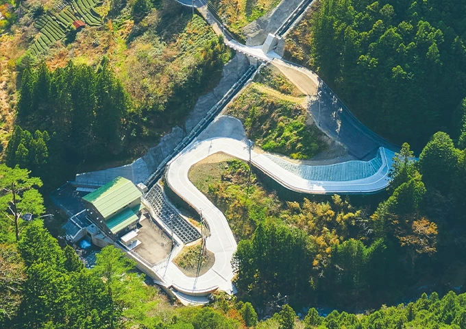 2334 外国切手 中国 黄河瀑布と水力発電 小型シート 未使用 2334 外国切手 中国 黄河瀑布と水力発電 小型シート 未使用 2334 外国