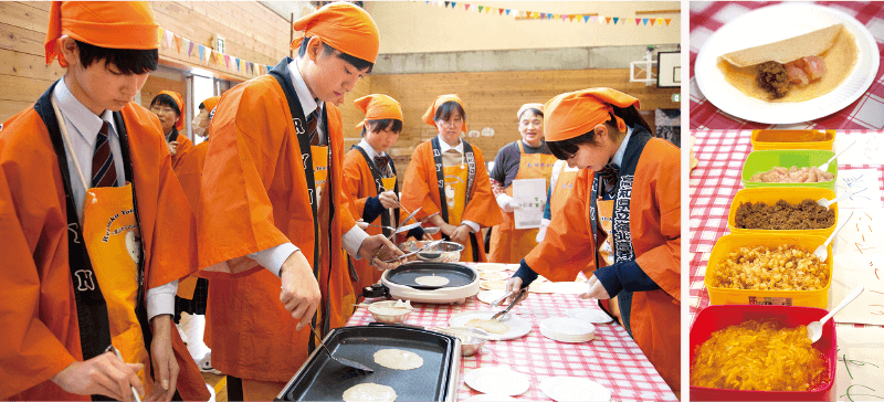 右／そば粉を使ったクレープ生地に添えるジャムは食材の良さを引き出すために、何度も試作を繰り返した左／そば粉を使ったクレープ生地は、そば粉の割合まで細かく決め、みんなで協力しながら一枚ずつ焼いていく