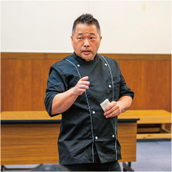宇都宮圭さん