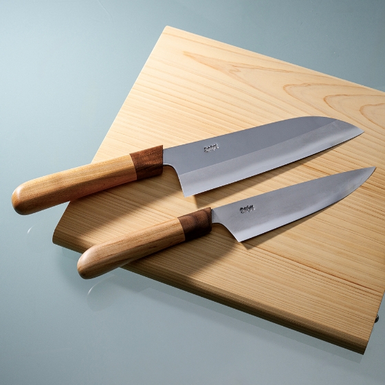 土佐の鍛冶仕事×デザインの魅力 心地いい切れ味の「一生もの」