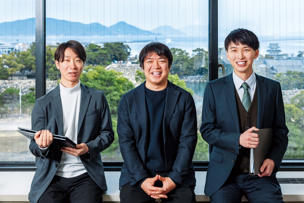 BX推進室　左から田中 和也（たなか かずや）・遠山 泰弘（とおやま やすひろ）・中村 悠人（なかむら ゆうと）