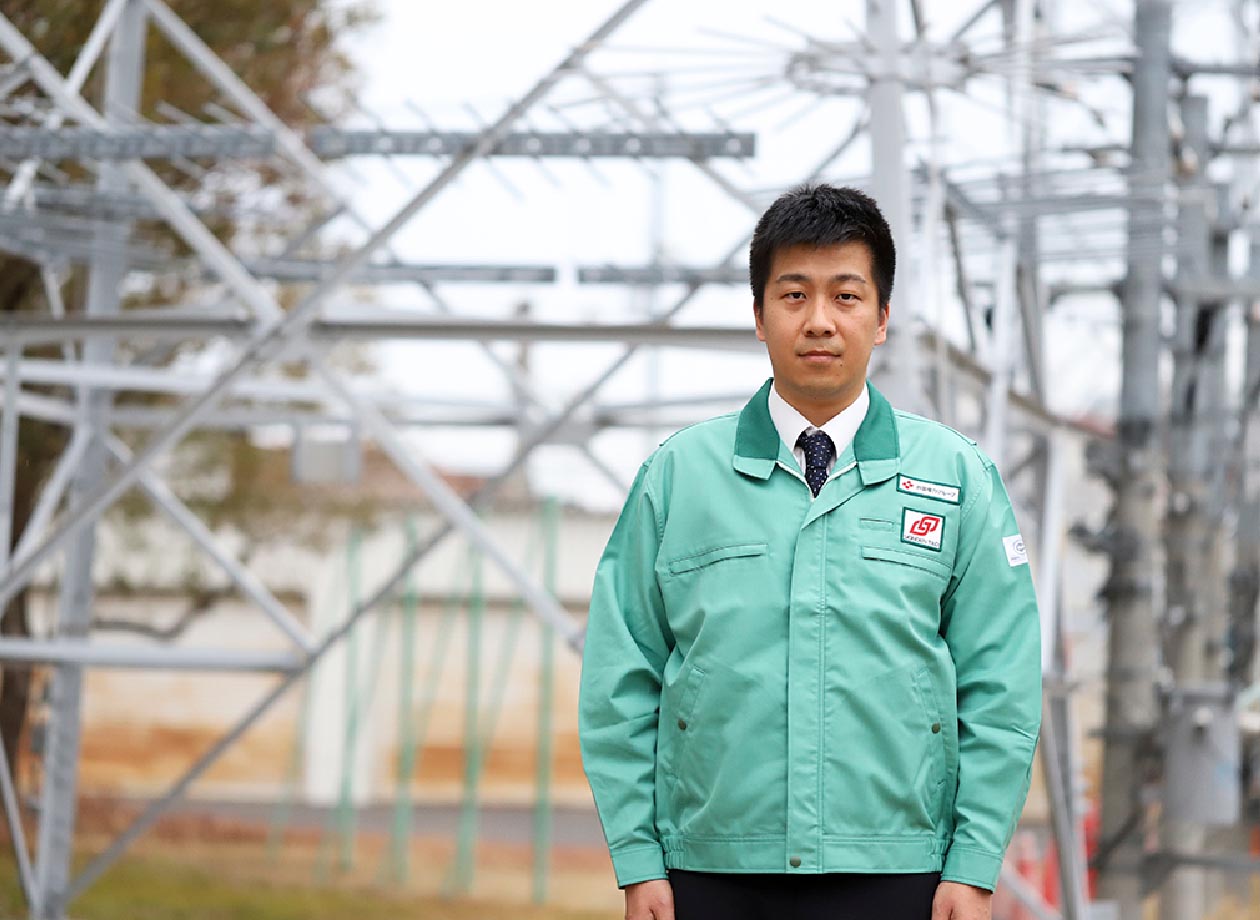 より良い送電設備・業務を目指して研究に取り組む。