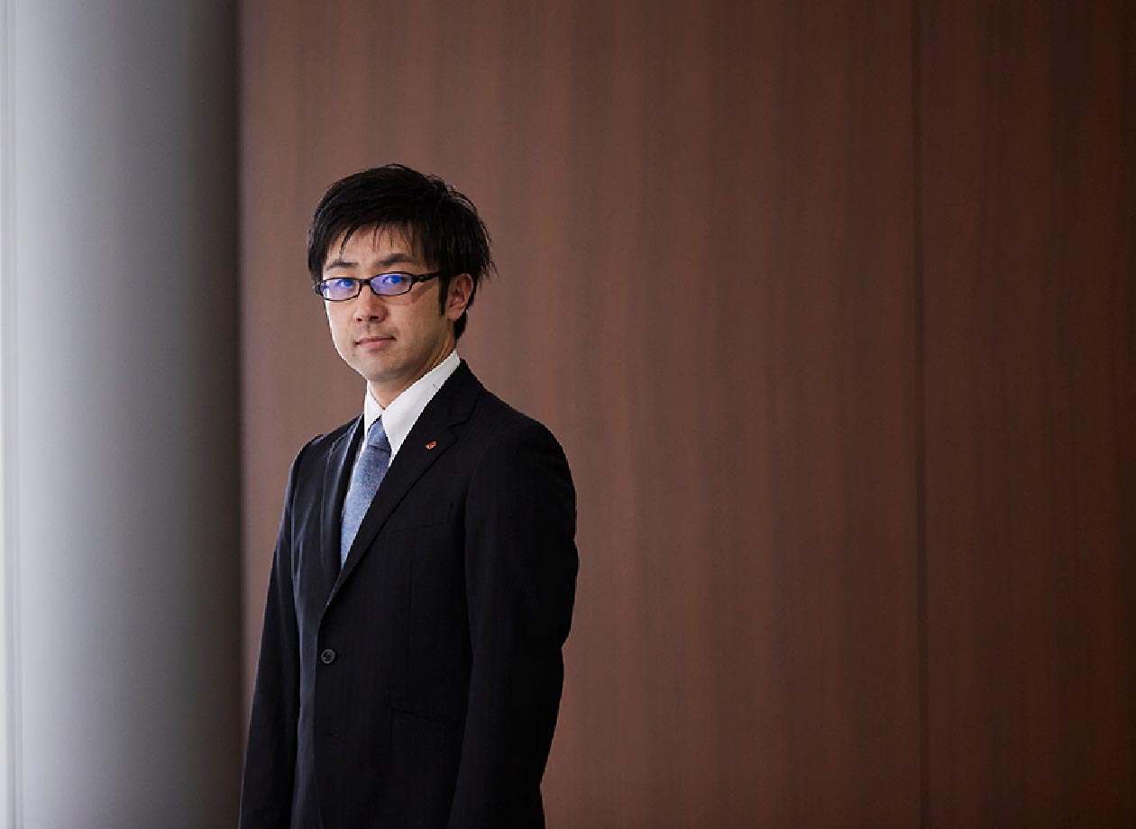難条件と向き合い新規建物を設計する。
