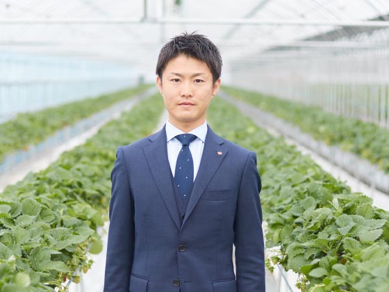 萬條 智哉