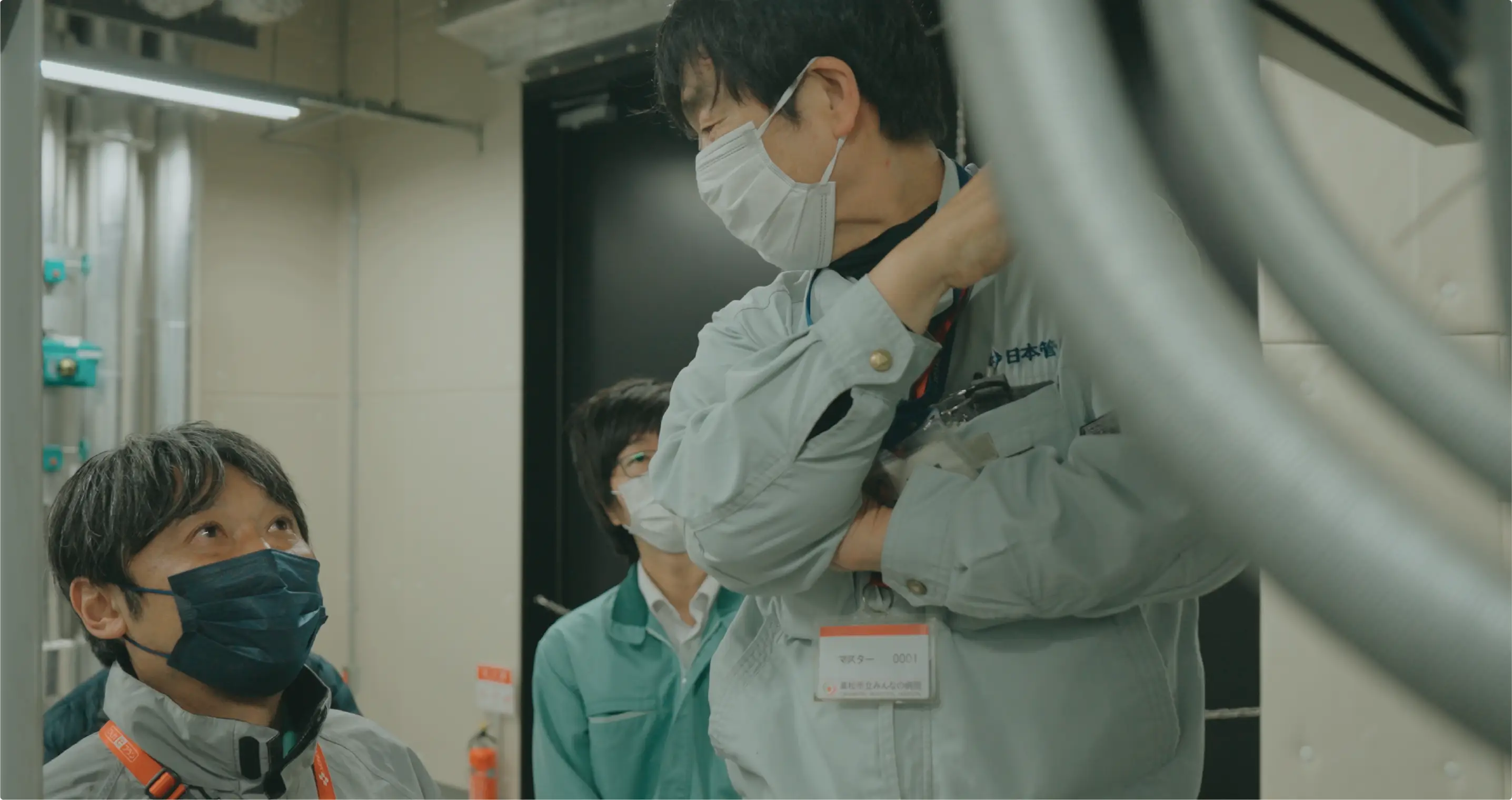 土木建築部　天野雄一朗さんの建物の設計・維持管理を行う写真