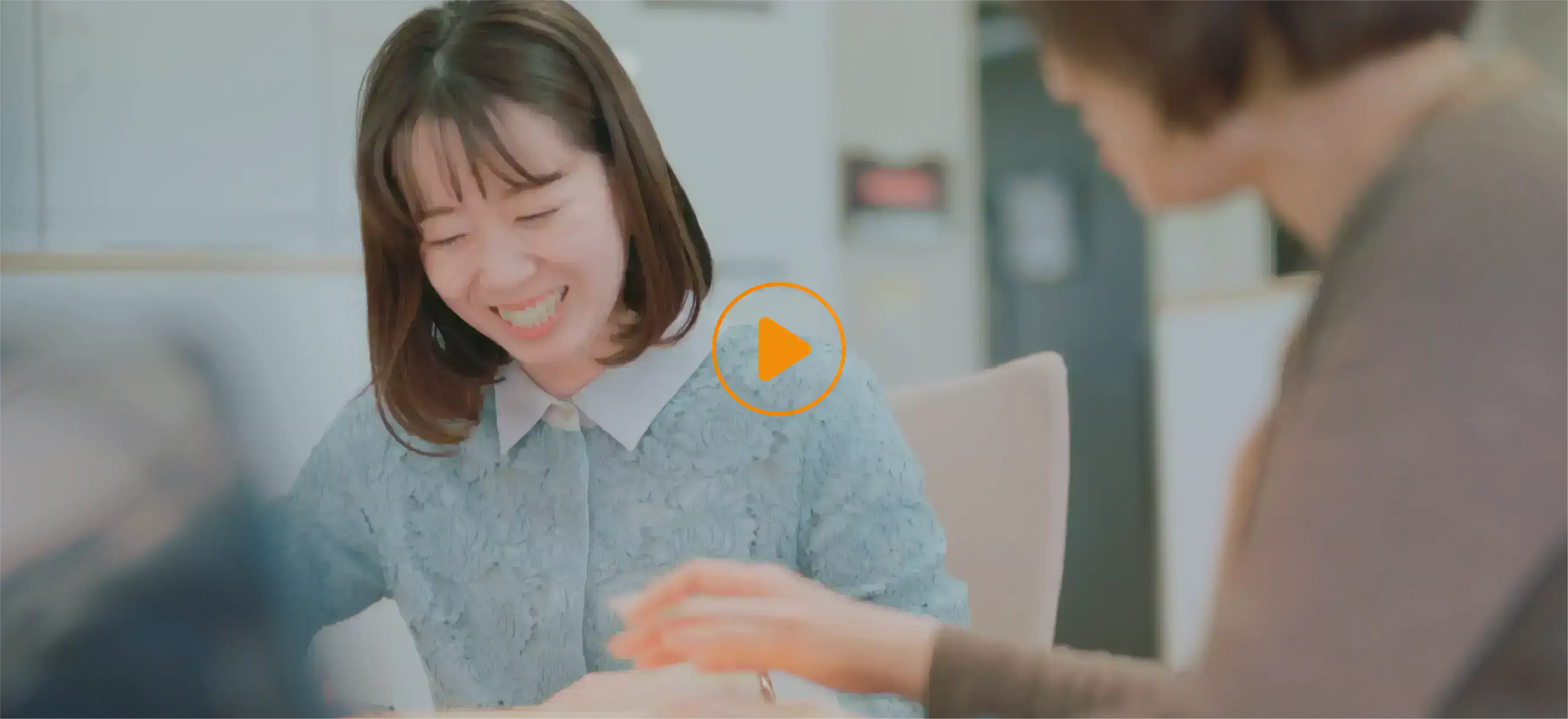 高知支店 総務部 総務広報課 杉本渚さんの動画